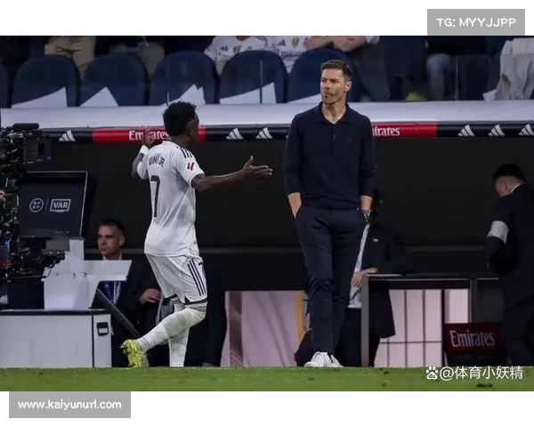 哈维·阿隆索执教皇马433阵型试验，阵地战难题待解